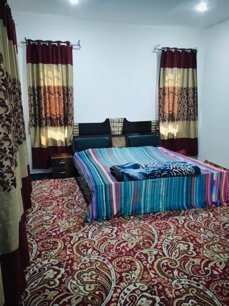 Apartamento Sunset View Gulmarg Exterior foto